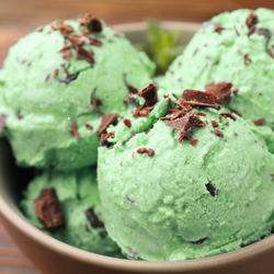 MINT CHOCOLATE CHIP